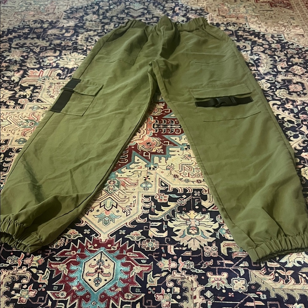 SHEIN Army Green girls Cargo Pants
